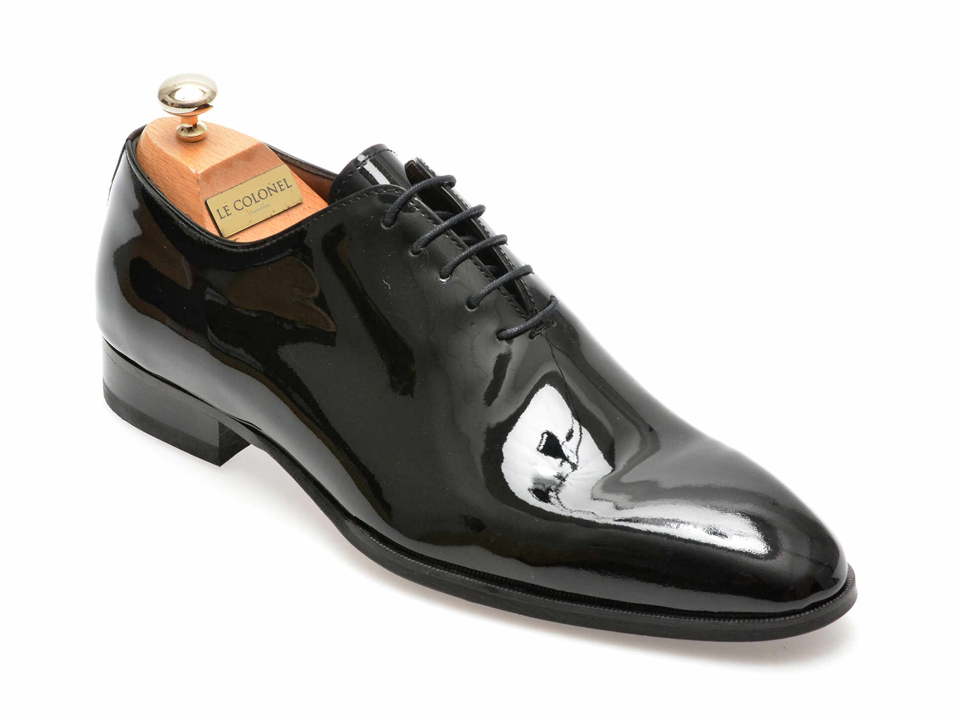 Pantofi eleganti LE COLONEL negri, 42523, din piele naturala lacuita