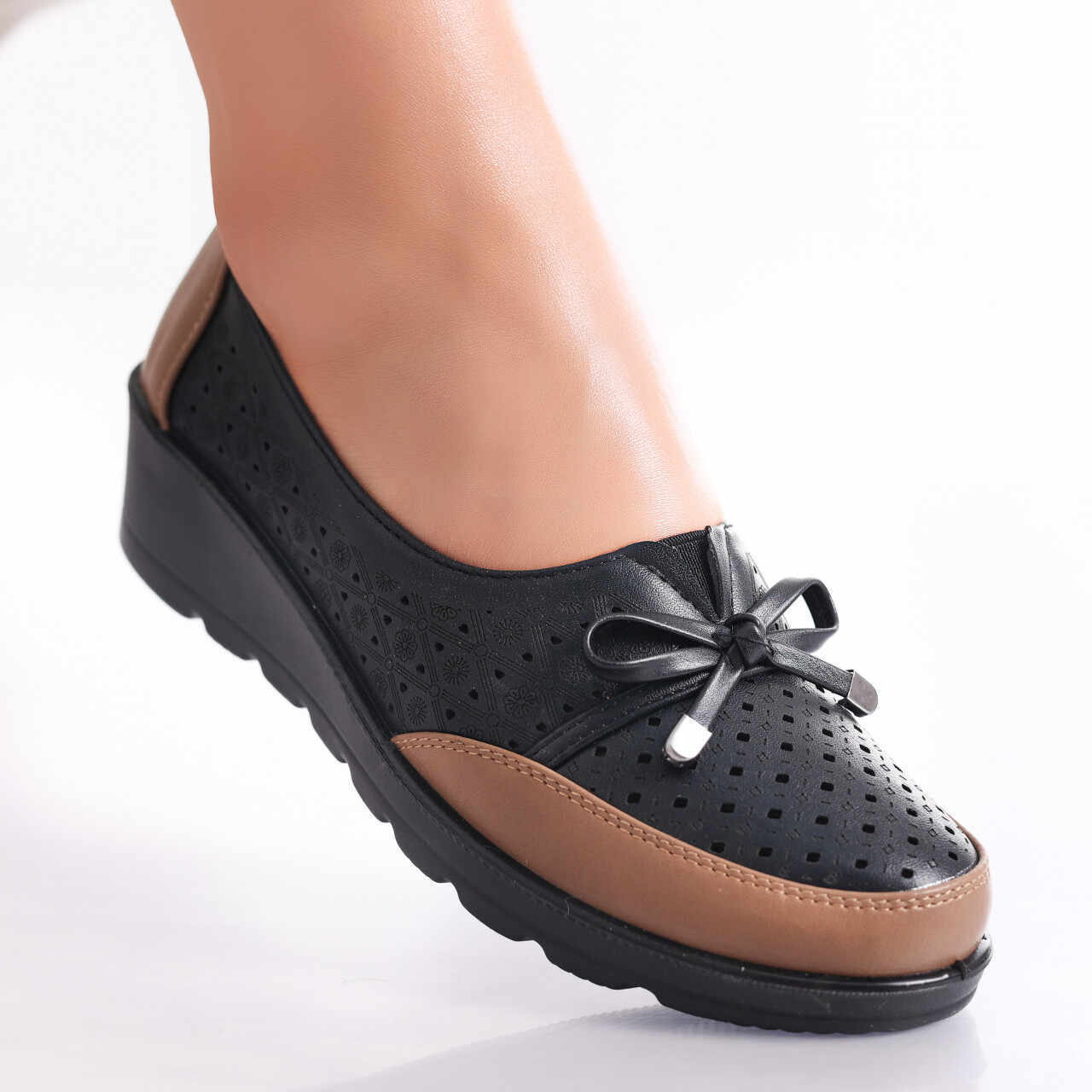 Pantofi dama Negru/Maro din Piele Ecologica Tania