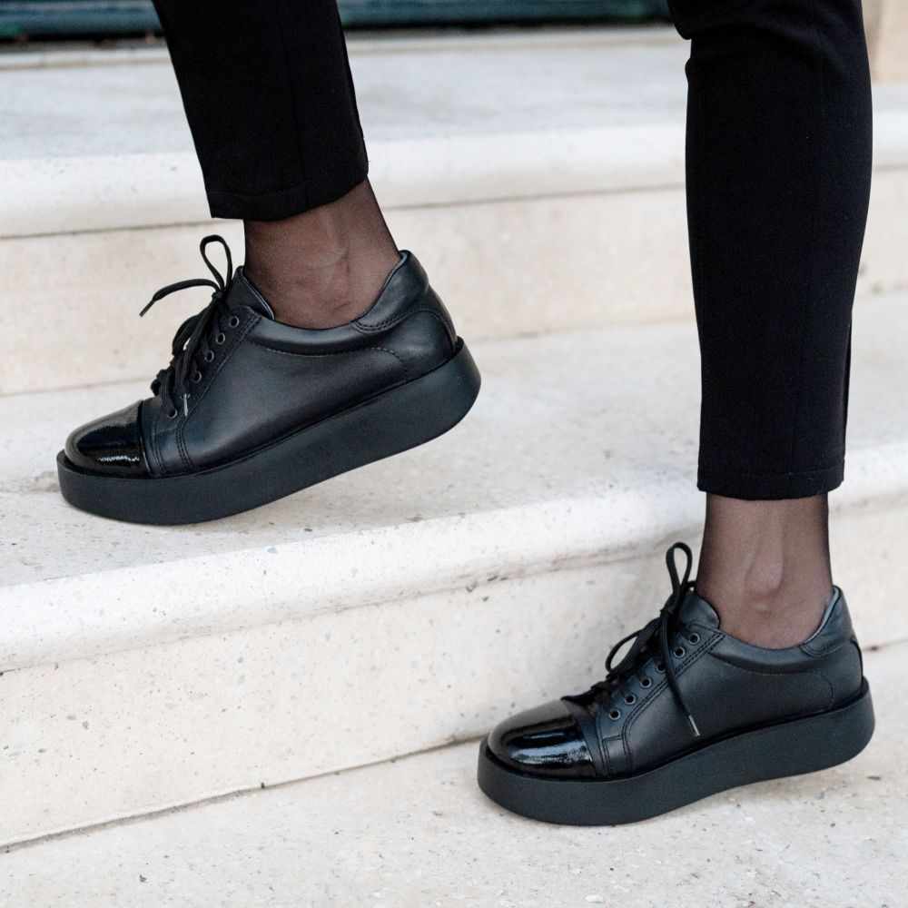Pantofi confortabili din piele naturala 607 negru