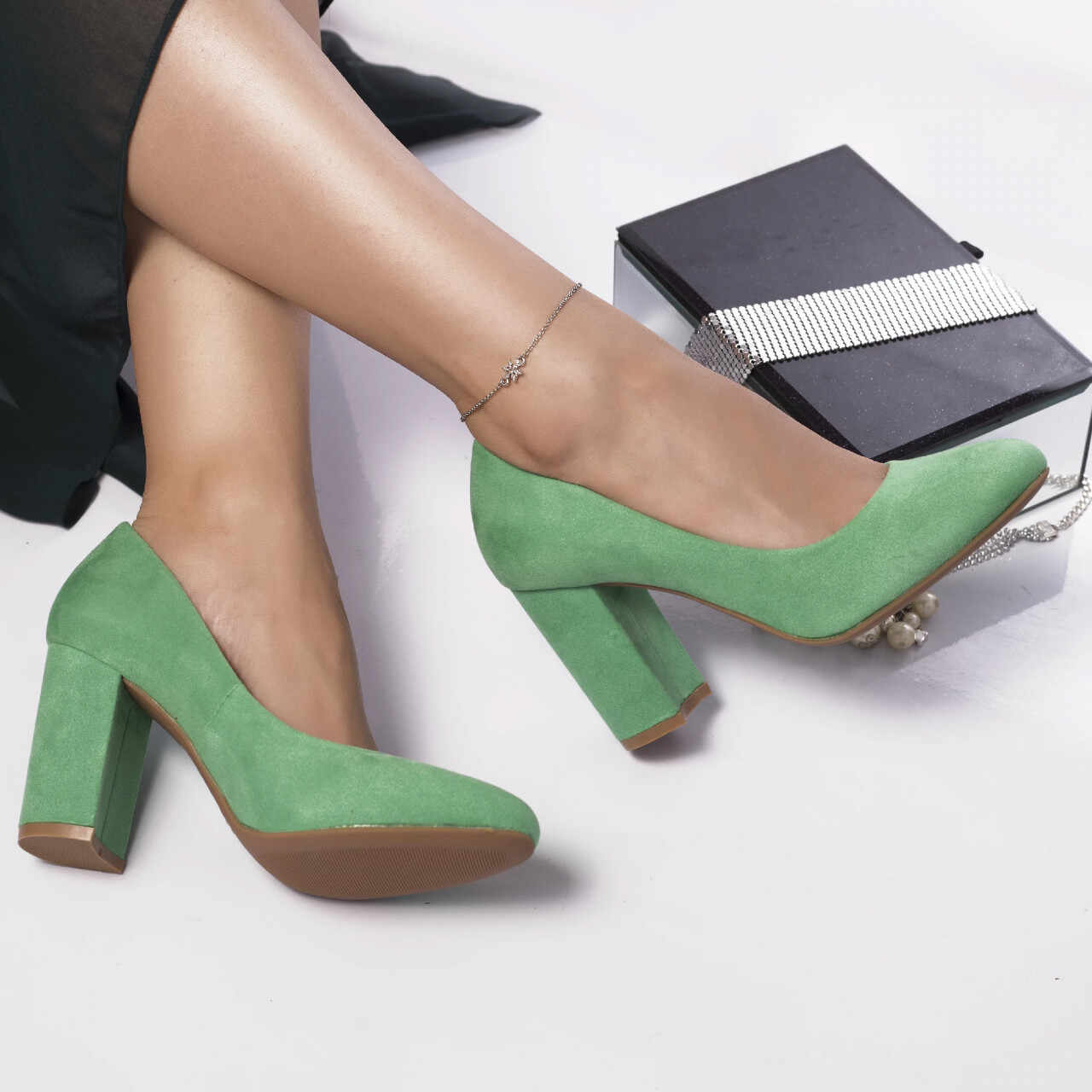 Pantofi cu toc zarita piele ecologica intoarsa verde