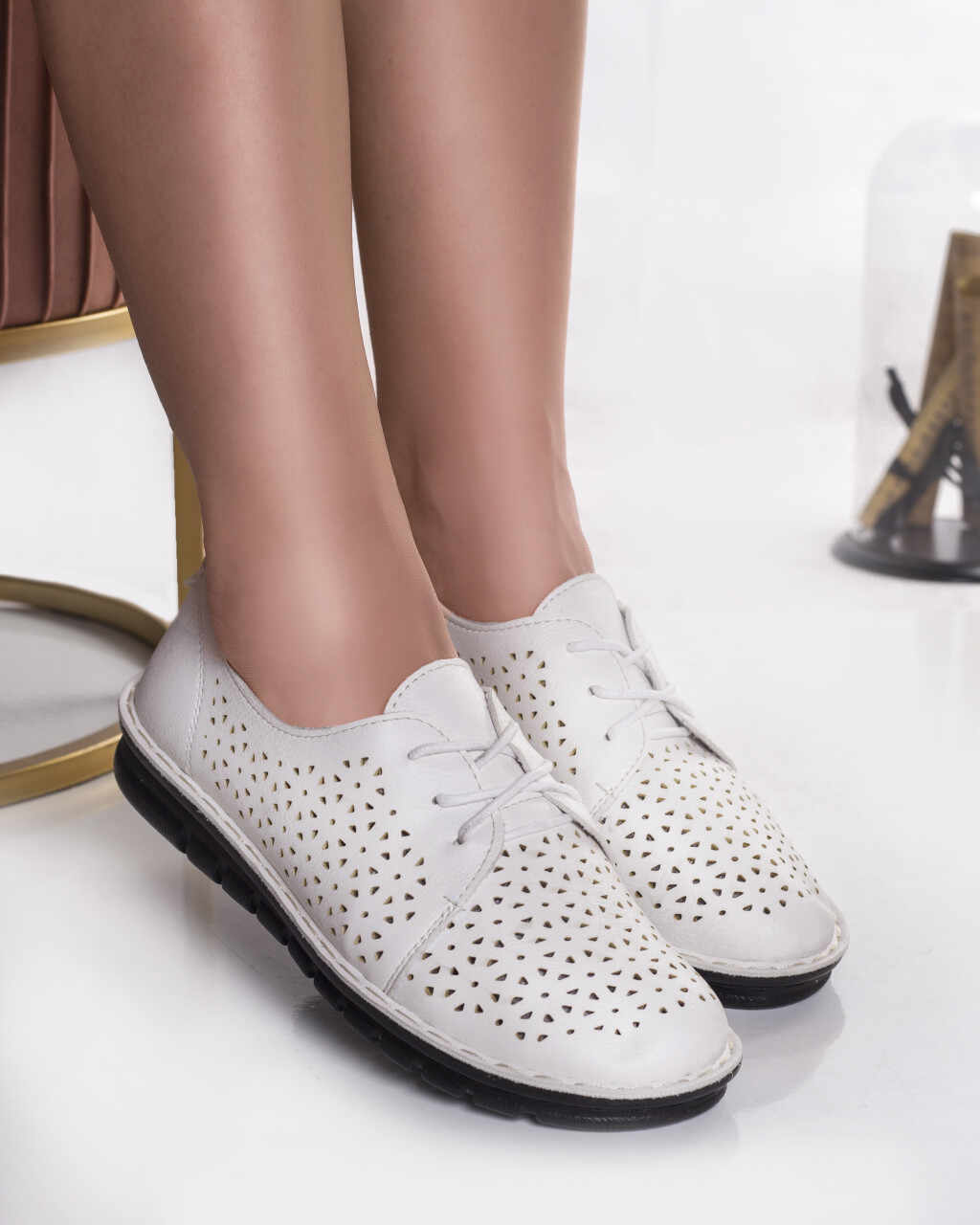 Pantofi dama casual albi piele ecologica loino