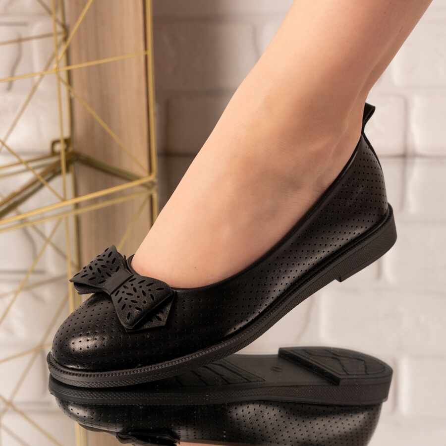 Pantofi dama casual cu funda din piele ecologica perforati Negri Claribel Marimea 35