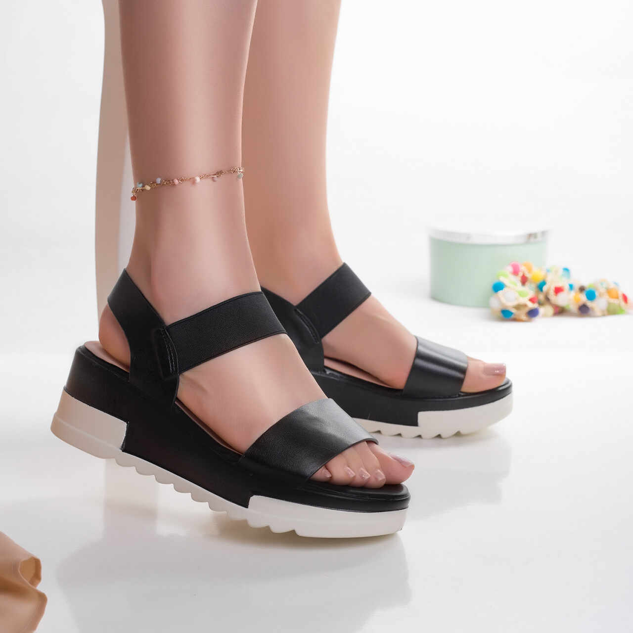 Sandale dama cu platforma negre din piele ecologica Mazil