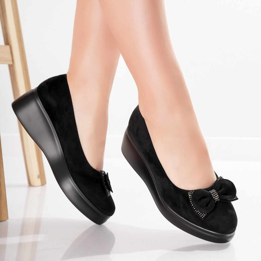 Pantofi Dama cu Platforma Negri din Piele Ecologica Intoarsa Aresa